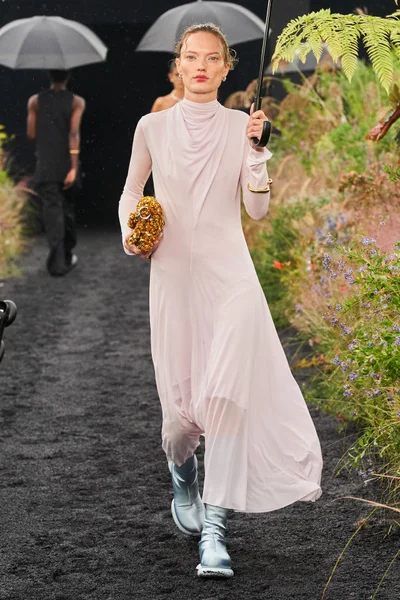 Look 67